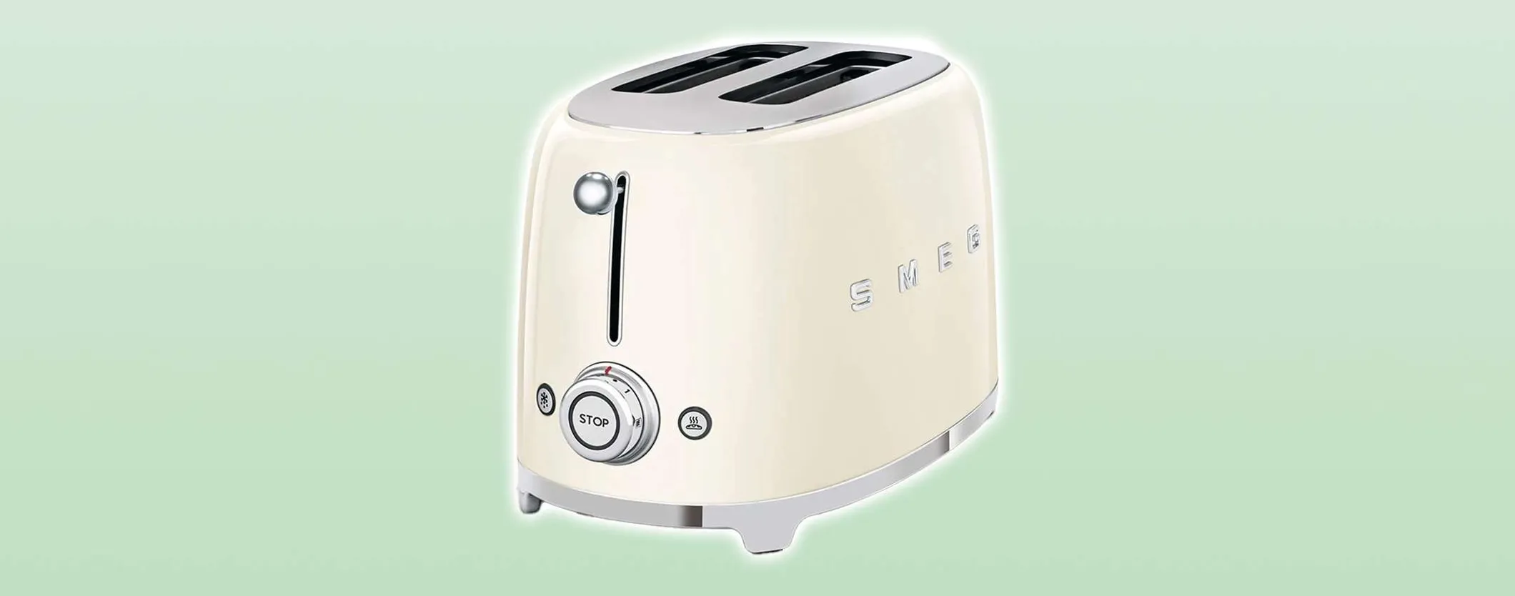 Prepara la colazione con stile... retrò: tostapane Smeg in offertissima (-24%)