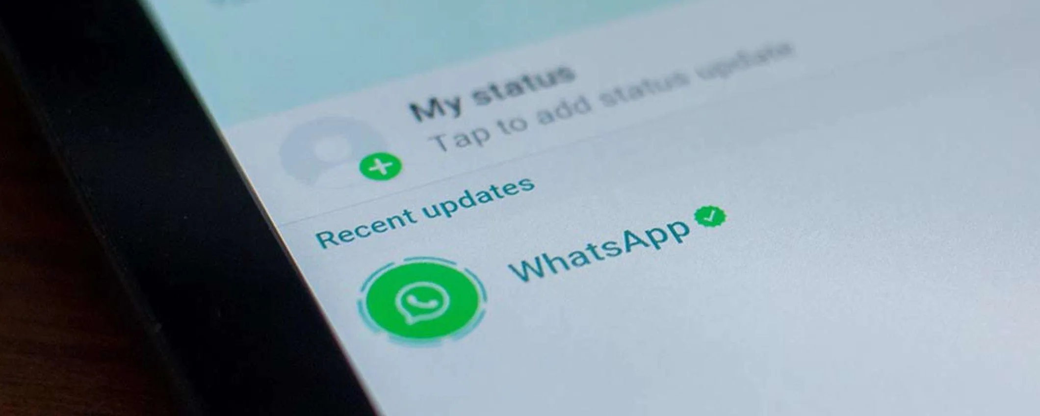 WhatsApp: nuova grafica per l'editor di testo degli aggiornamenti di stato