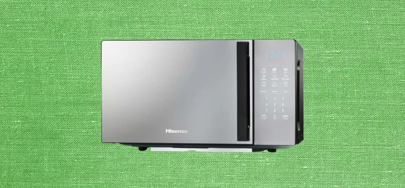 Questo microonde della Hisense è in offerta su Amazon a soli 104,99€