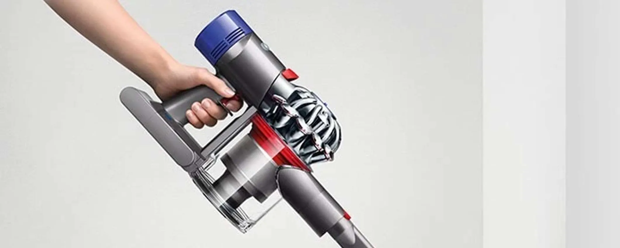 Aspirapolvere Dyson con spazzola anti-groviglio: 120€ di sconto su eBay