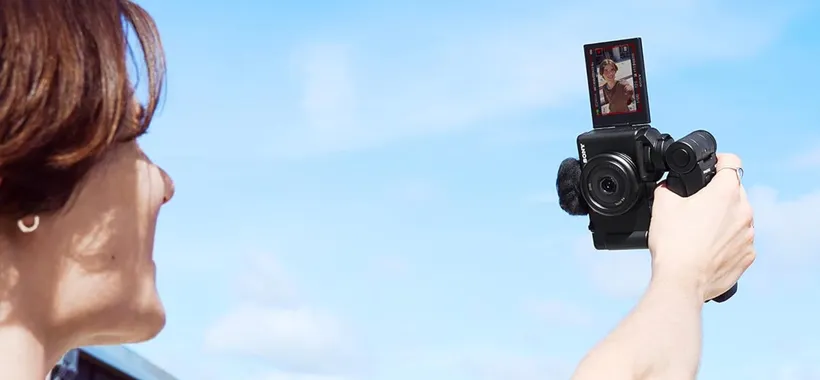Sony Vlog camera: il braccio destro di Youtuber e Content Creator