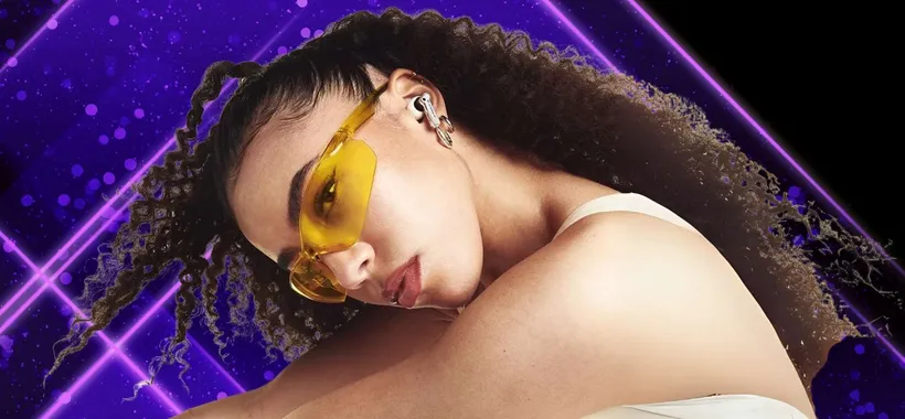 Nothing Ear (a): le cuffiette Bluetooth con integrazione di ChatGPT (-30%)