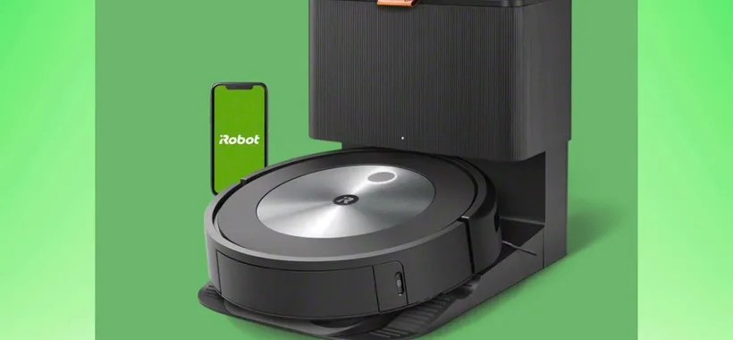 iRobot Roomba J7+ in offerta: risparmia 300€ sul re dei robot aspirapolvere