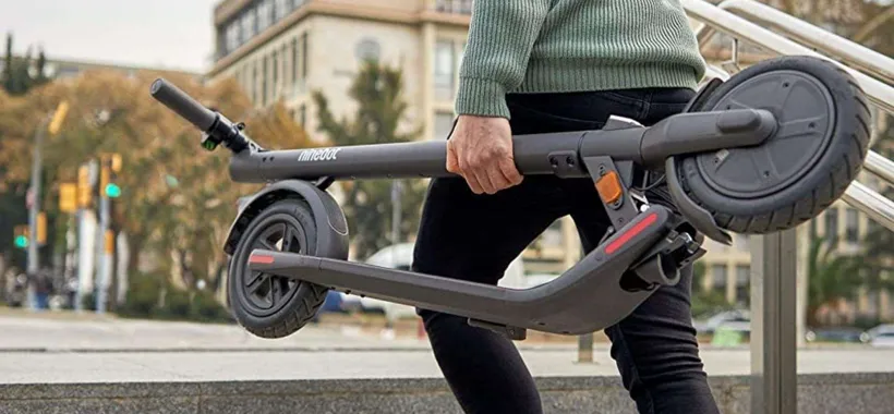 Potente monopattino elettrico Segway, sconto SHOCK (-150€)