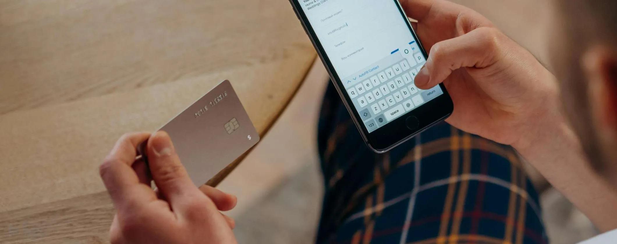 Allarme truffe su carta di credito e bancomat in Italia