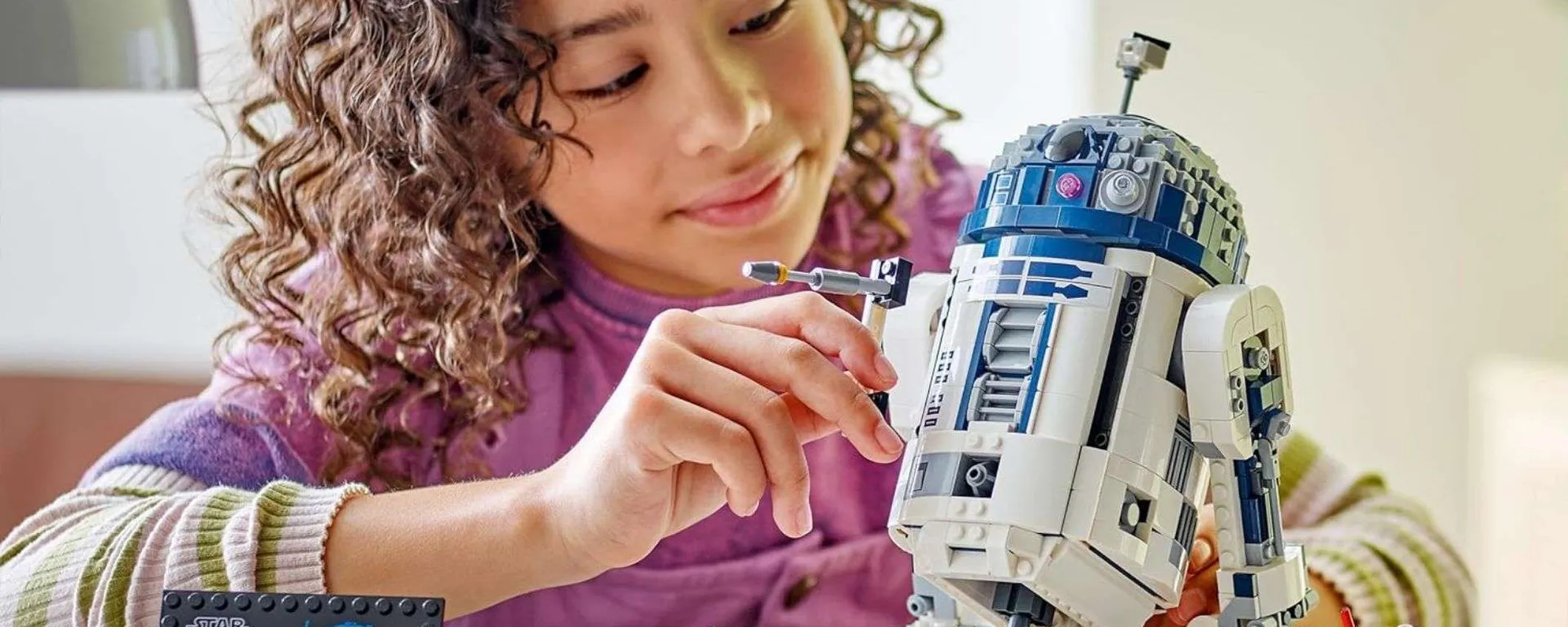 LEGO Star Wars R2-D2 75379: il droide più amato della galassia in offerta a prezzo top