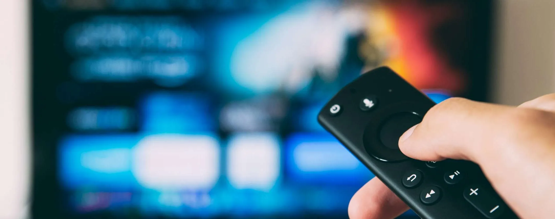 Perché gli esperti consigliano di fare attenzione con le App su Smart TV