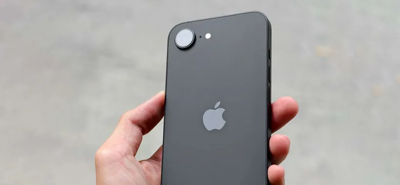 iPhone 16e con MagSafe? Ora è possibile: basta scambiare la scocca di iPhone 17e