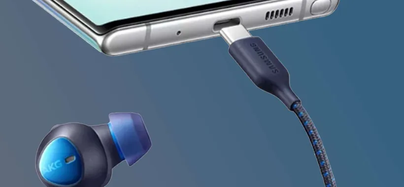 Samsung: auricolari AKG con cancellazione rumore