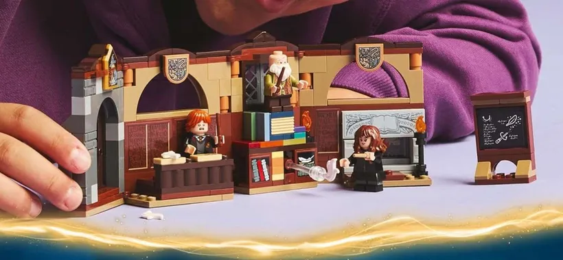Il set LEGO Harry Potter Lezione di Incantesimi scende a 14,99€: il pensierino perfetto che costa poco