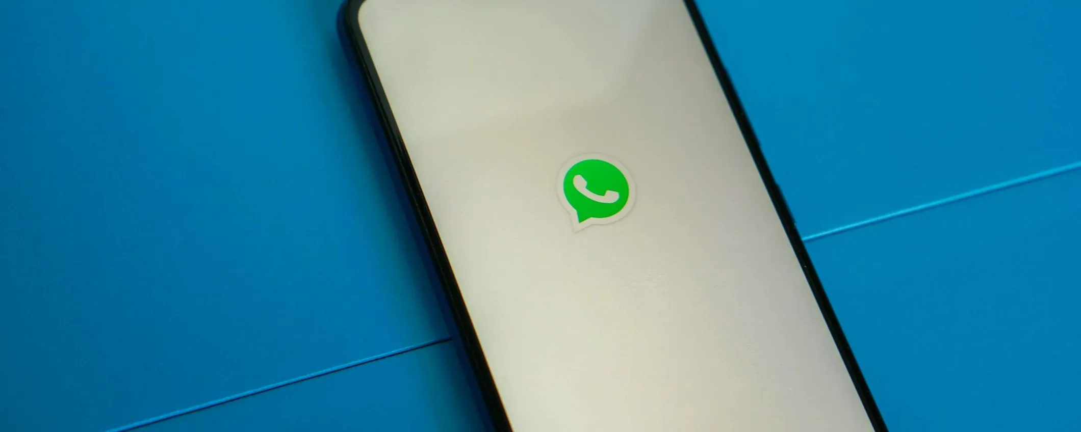 WhatsApp Beta Android 2.26.18.1: arrivano nuove funzioni per aggiornamenti di stato e interazione utenti