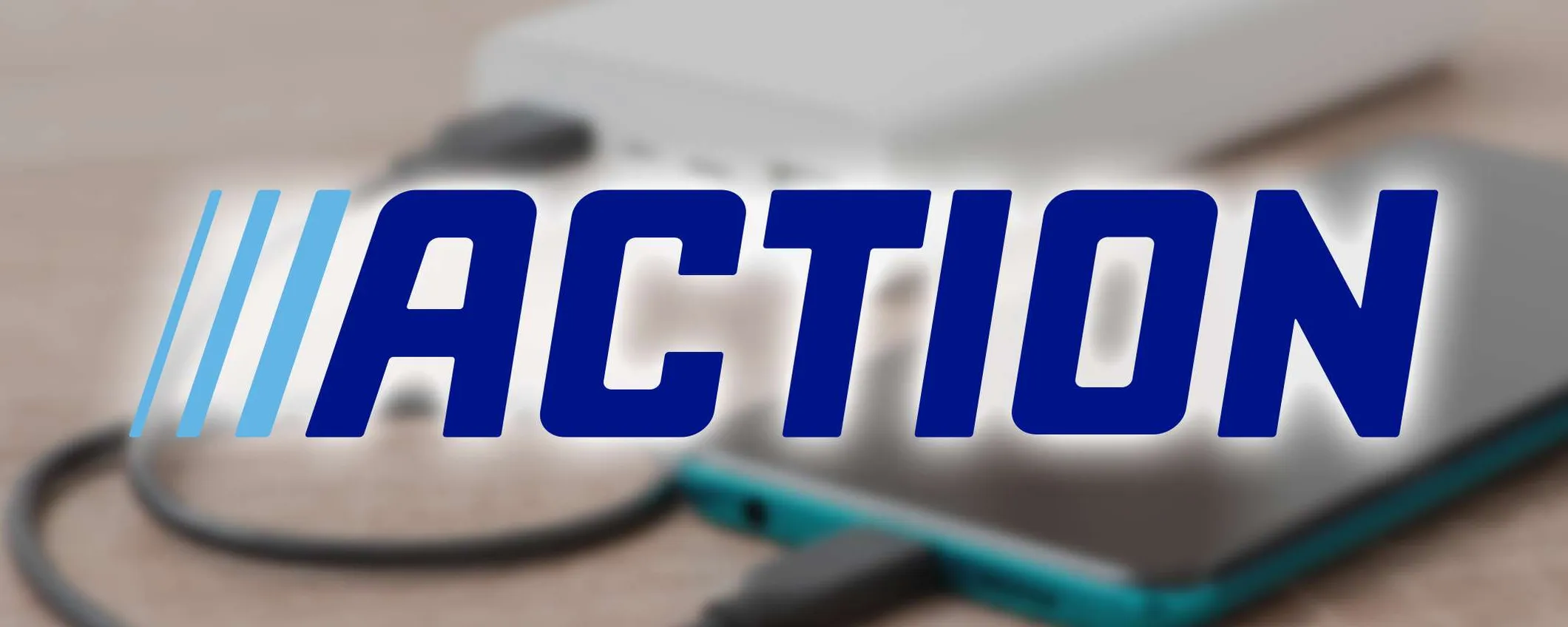 Action sorprende: powerbank dalla capacità enorme in offerta a meno di 20€
