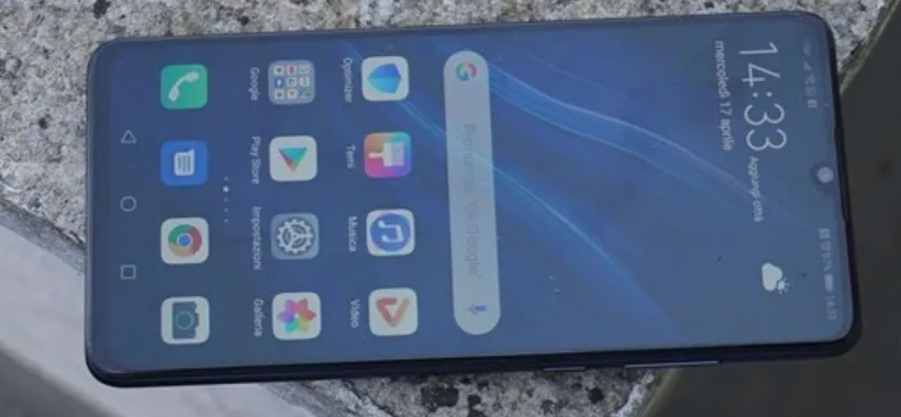 Huawei P30: 49% di sconto su eBay, 345€ in meno
