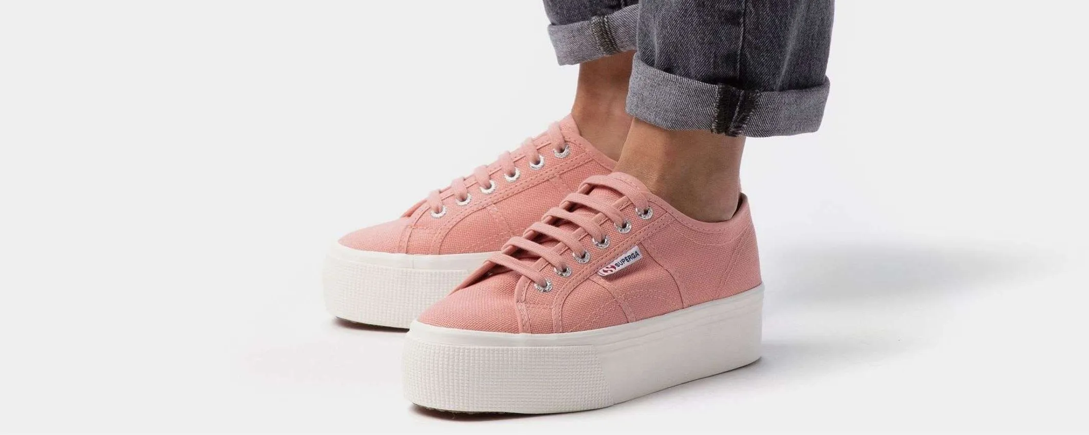 SUPERGA OUTLET su eBay: sconti fino al 56% su queste fantastiche sneakers