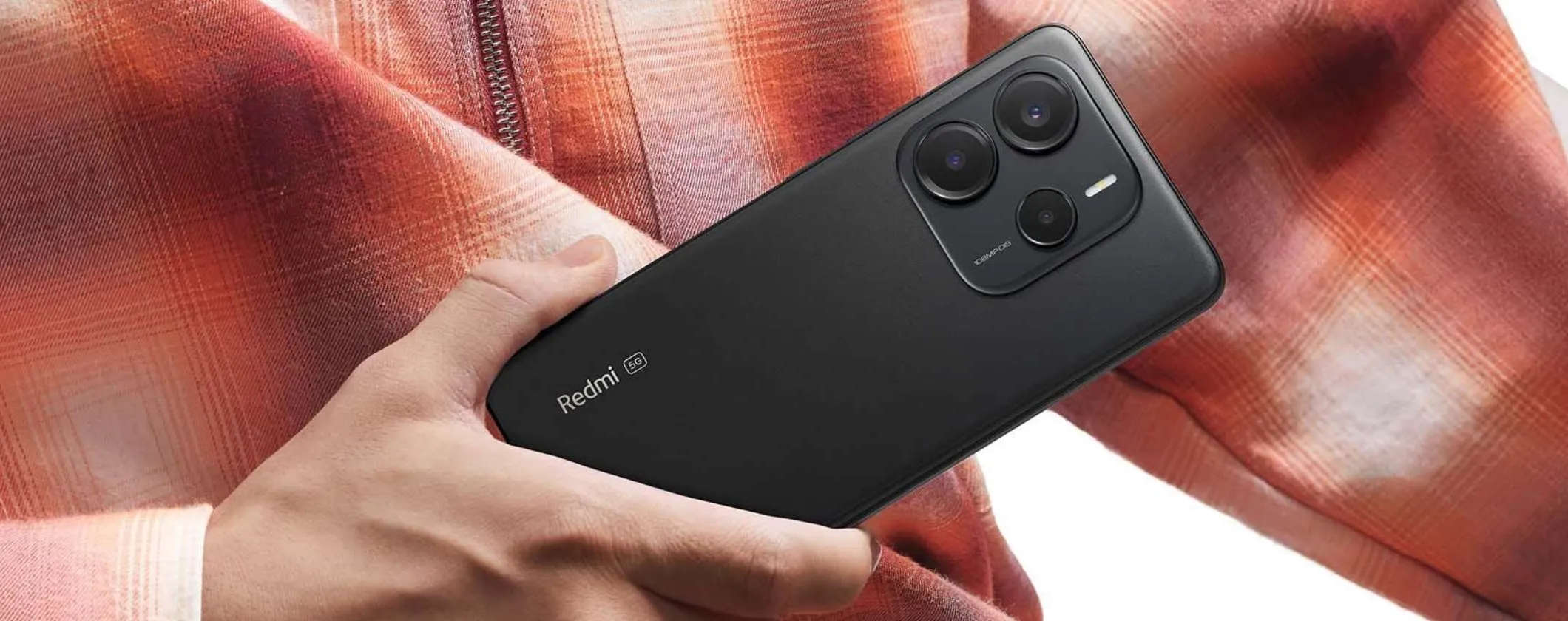 Sconto assurdo di oltre 100€ su Redmi Note 14 5G da 256GB: ora è un best buy