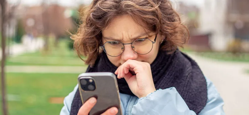 iOS 26: le nuove icone ti danno la nausea? Non sei solo