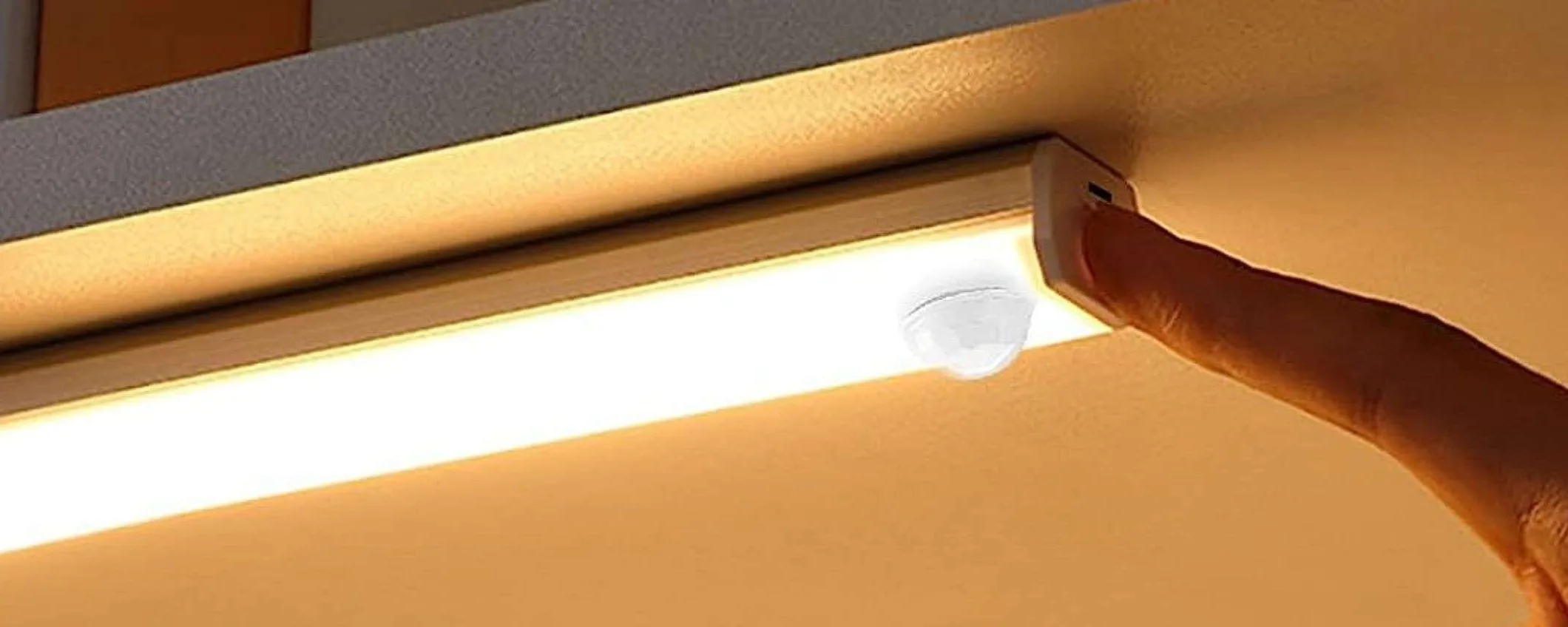 Luce wireless AUTOMATICA a 5,99€ su Amazon: promo FOLLE di primavera