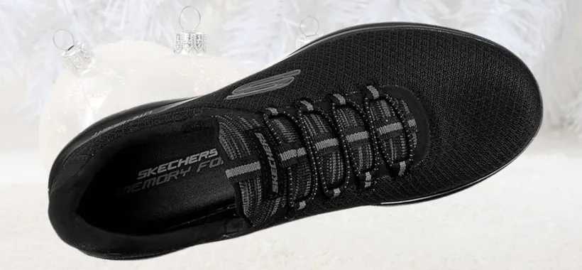 Skechers in SVUOTATUTTO su Amazon per fine anno: tanti modelli da 39€