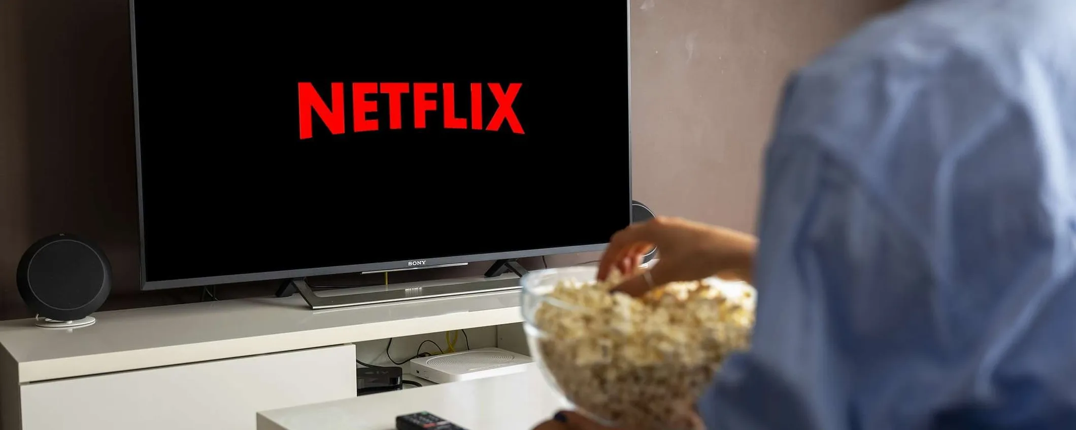 Sky e Netflix insieme da 14,90 euro e con Buono Amazon incluso