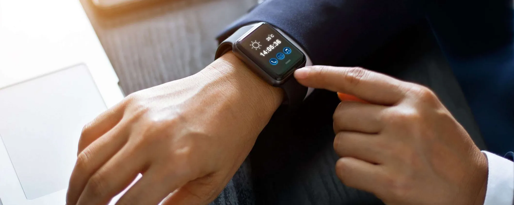I migliori smartwatch da uomo (orologi sportivi o eleganti)