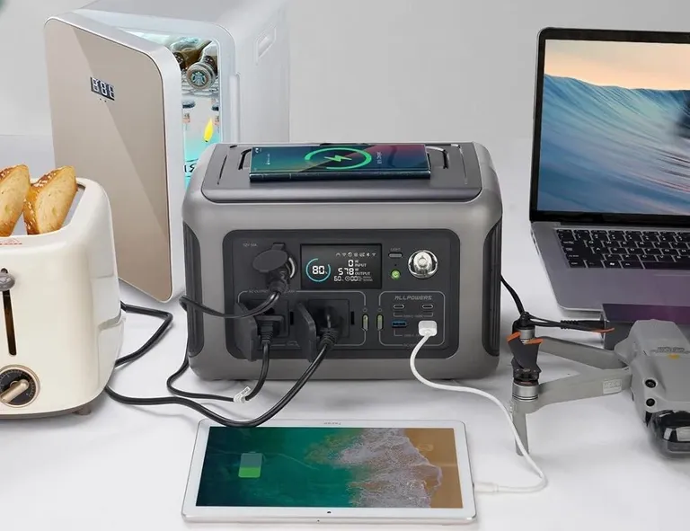Migliori Centrali Elettriche Portatili 2026 (per il Camping e il Backup Domestico)