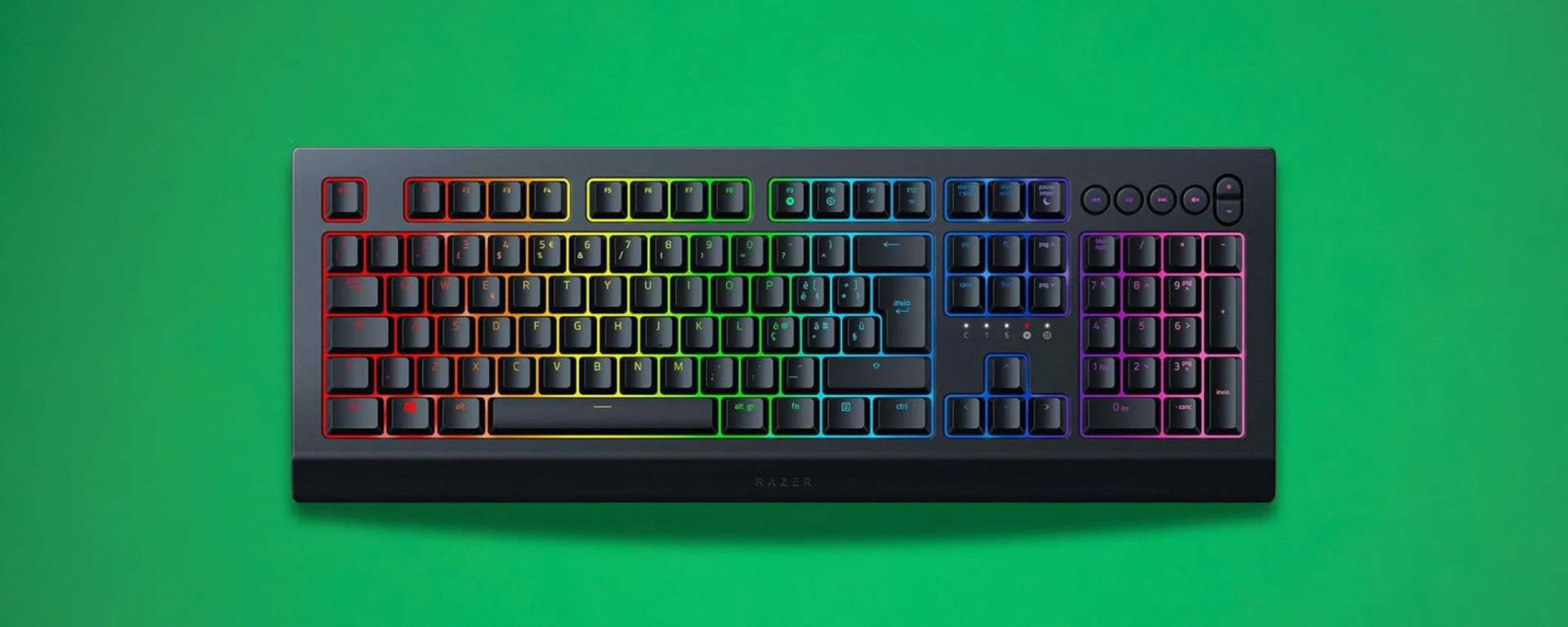 Razer Cynosa V2 in offerta a 38,48€ (-45%): tastiera da gaming RGB con tasti soft e layout ITA