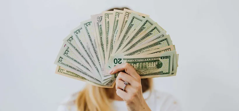 Conto Corrente Arancio Più: 100€ di Buono Amazon in regalo scegliendo ING