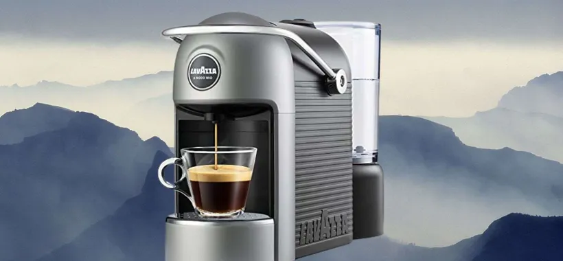 Caffè DA BAR con macchinetta Lavazza in sconto su eBay
