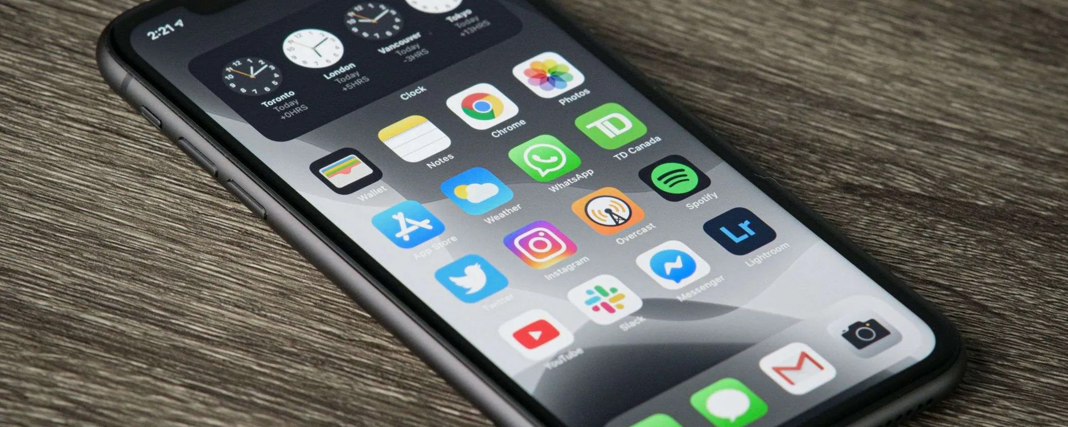 iPhone 18 Pro potrebbe montare una fotocamera Samsung da 48 MP: svolta storica per Apple