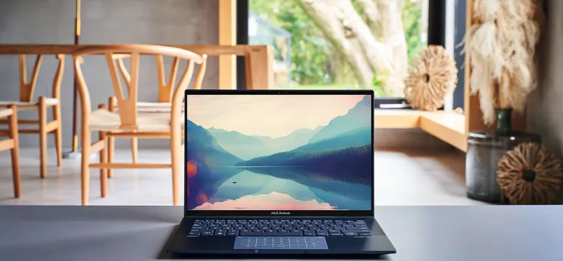 ASUS ZenBook 14 con display OLED ad un OTTIMO PREZZO su Amazon (-320€)