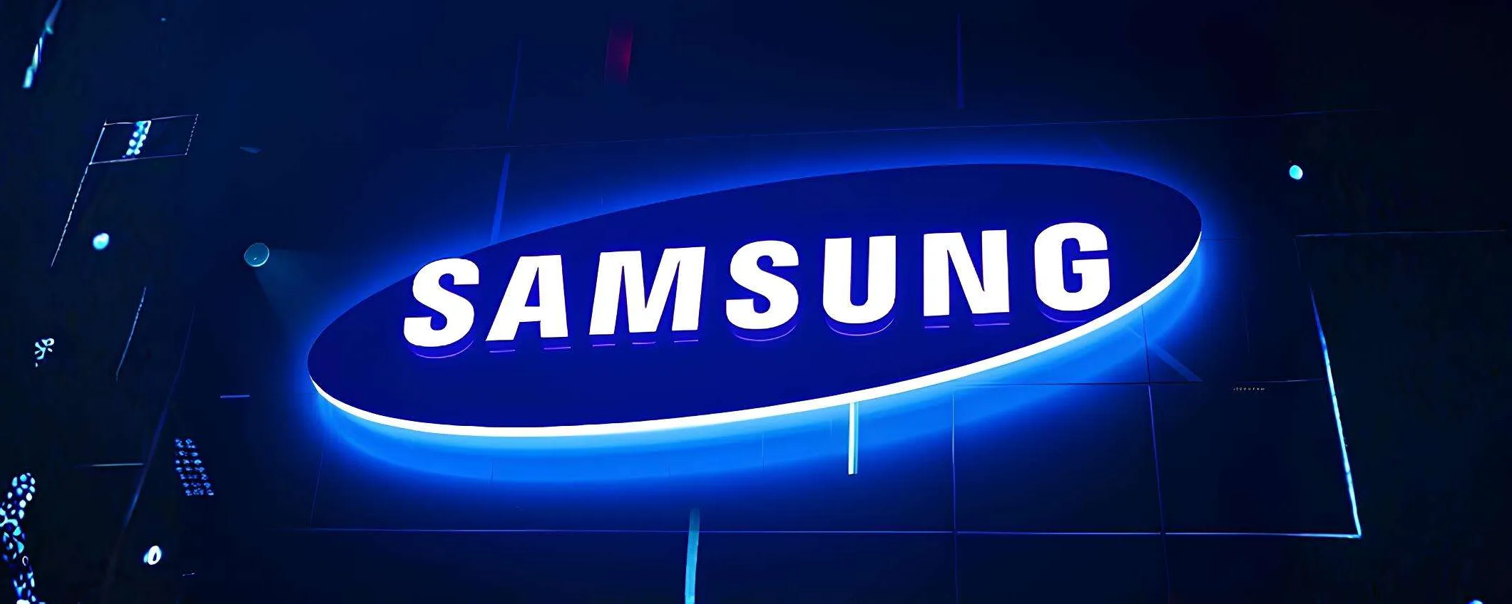 Samsung vuole esagerare con uno smartphone pieghevole che 