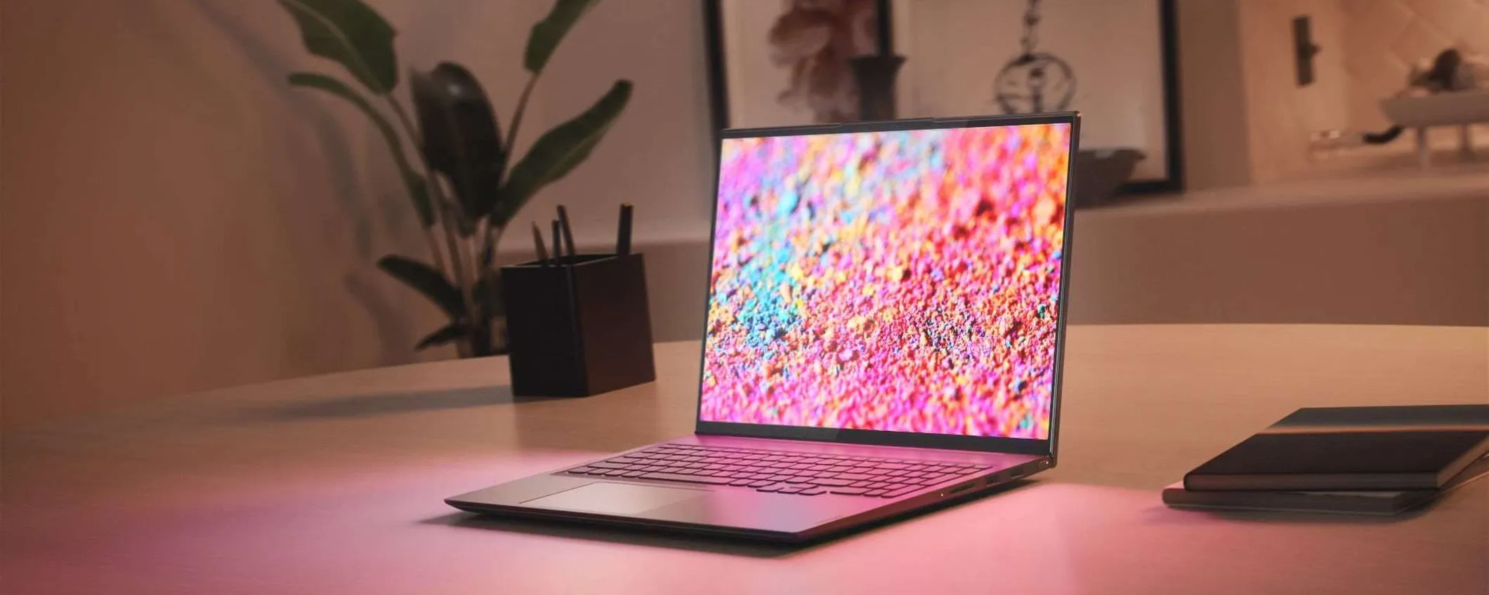 Lenovo Yoga Slim 7 in offerta al MINIMO STORICO su Amazon (anche a rate)