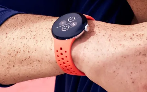 Cinturino sportivo per Pixel Watch a PREZZO SPECIALE su Google Store