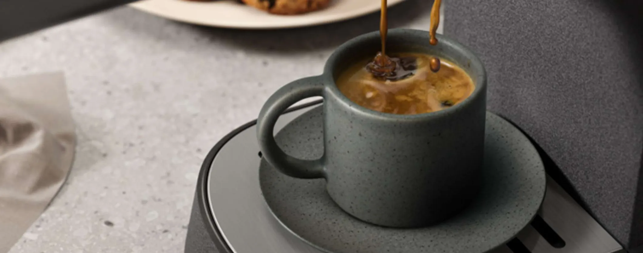 Electrolux porta il bar a casa: macchina per espresso in offertissima (-54%)