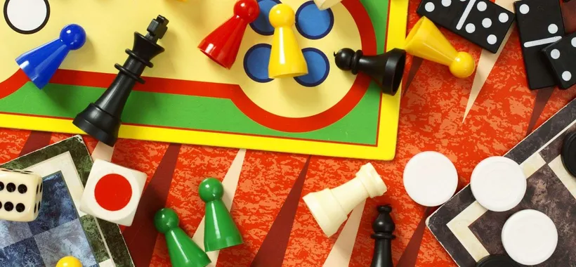 Giochi in scatola per Natale: 5 divertentissimi in offerta su eBay