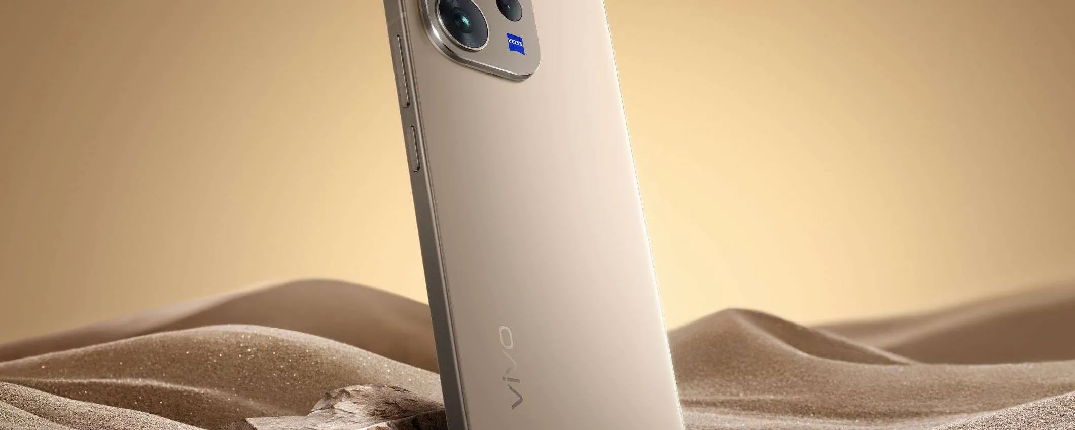vivo V70 e V70 FE arrivano in Italia: focus su foto ZEISS, AI e batterie fino a 7000 mAh