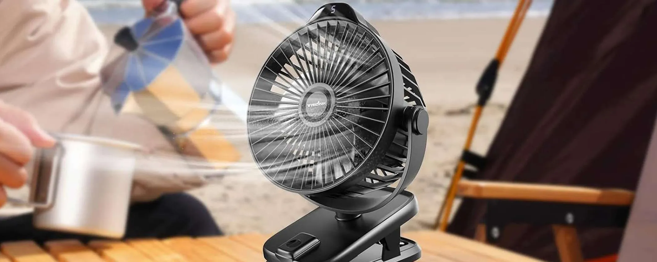 Ventilatore compatto con maxi batteria: dura tantissimo ed è scontato (-17%)
