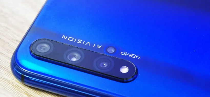 HONOR 20 e View20: Android 10 sbarca in Europa