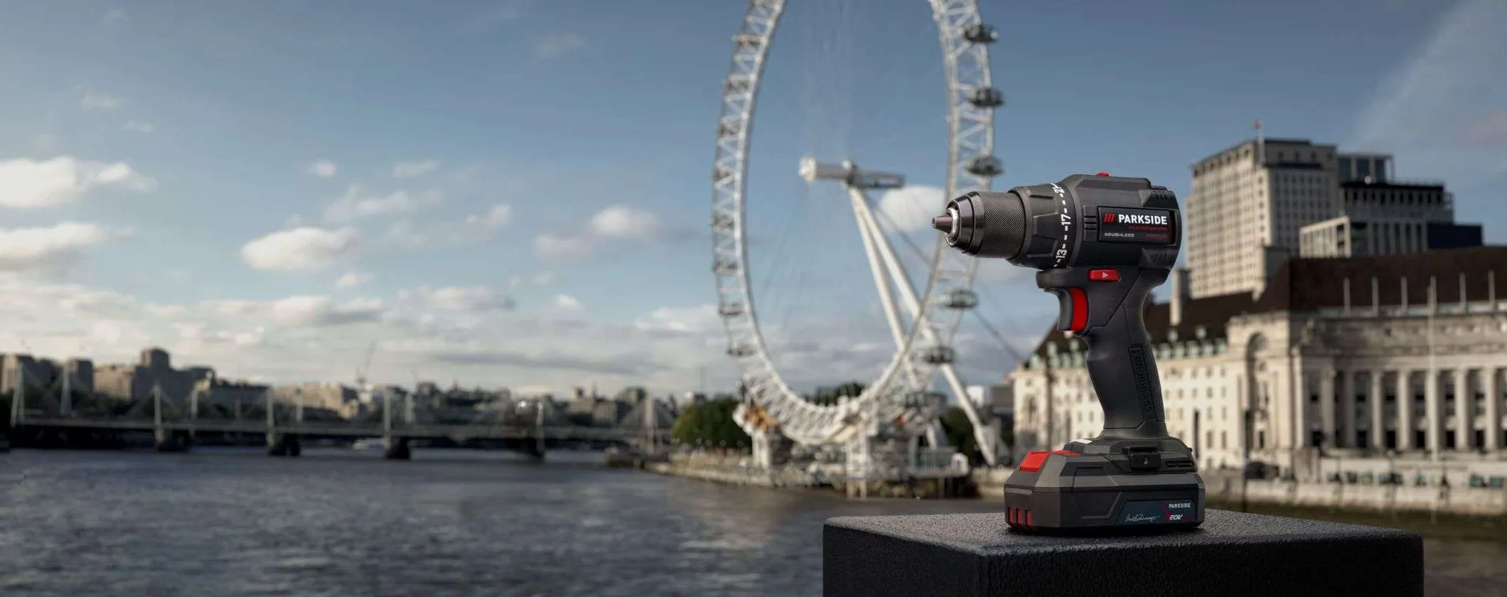 PARKSIDE fa girare il London Eye col trapano: nuovo Guinness World Record