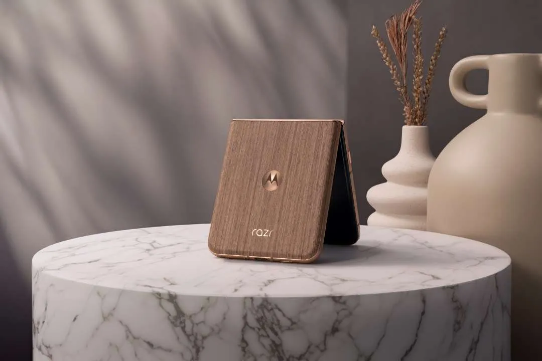 Motorola sta inaspettatamente sfondando nel mercato dei pieghevoli