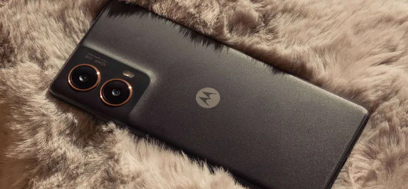 Motorola Moto G85 in offerta su Amazon: è lo smartphone per tutti (-44%)