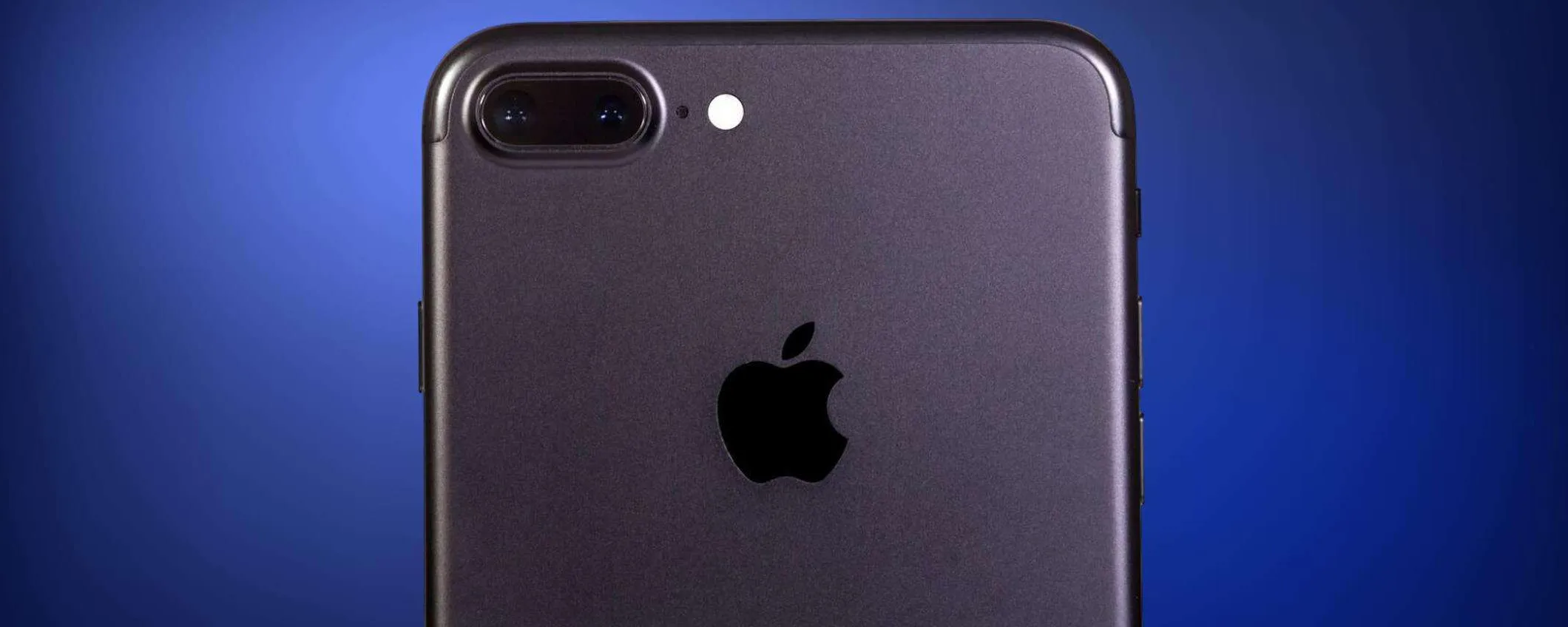 Avete ancora uno di questi iPhone? Per Apple sono VINTAGE: cosa significa