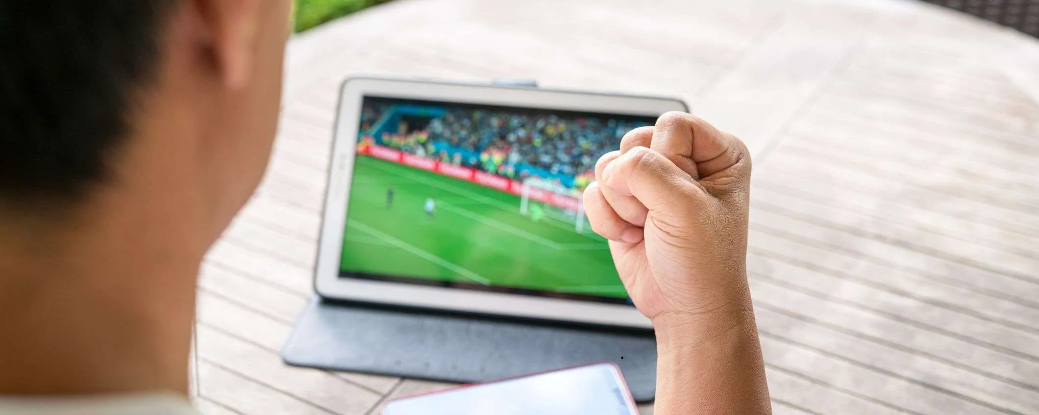 Porta anche all'estero le emozioni del tennis con NOWTv e NordVPN: scopri come fare