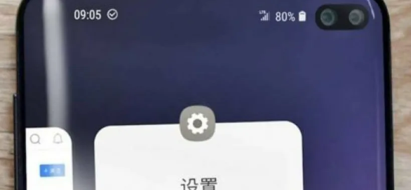 Samsung Galaxy S10+: la foto in dettaglio dei fori