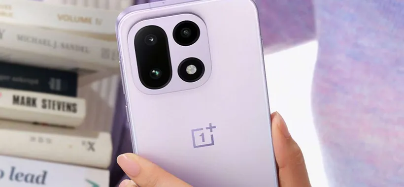 OnePlus 15 ha una data di lancio, ed è vicinissima: svelati anche i nuovi colori