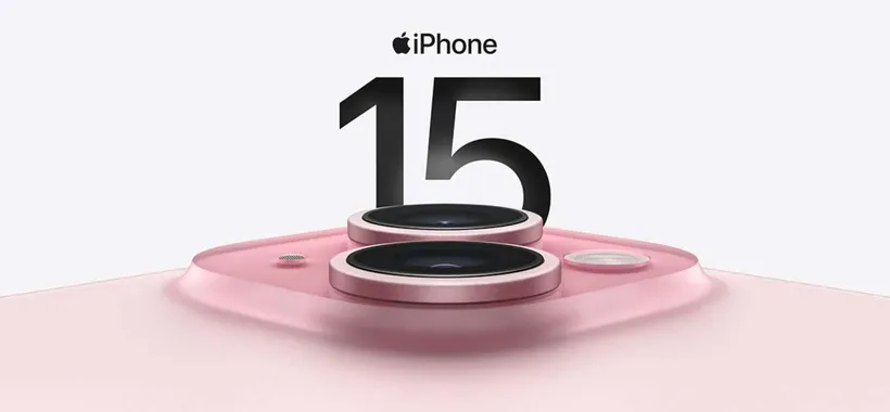 Apple iPhone 15 a sopresa in offerta su Amazon: solo 699€