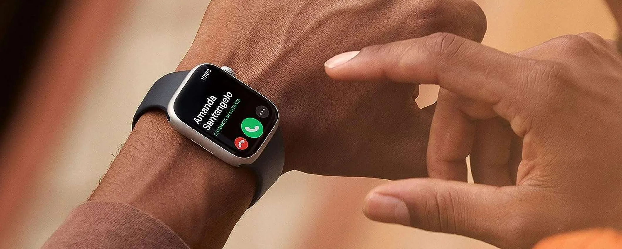 Apple Watch Serie 8 in OFFERTISSIMA su Amazon: tuo a 399€