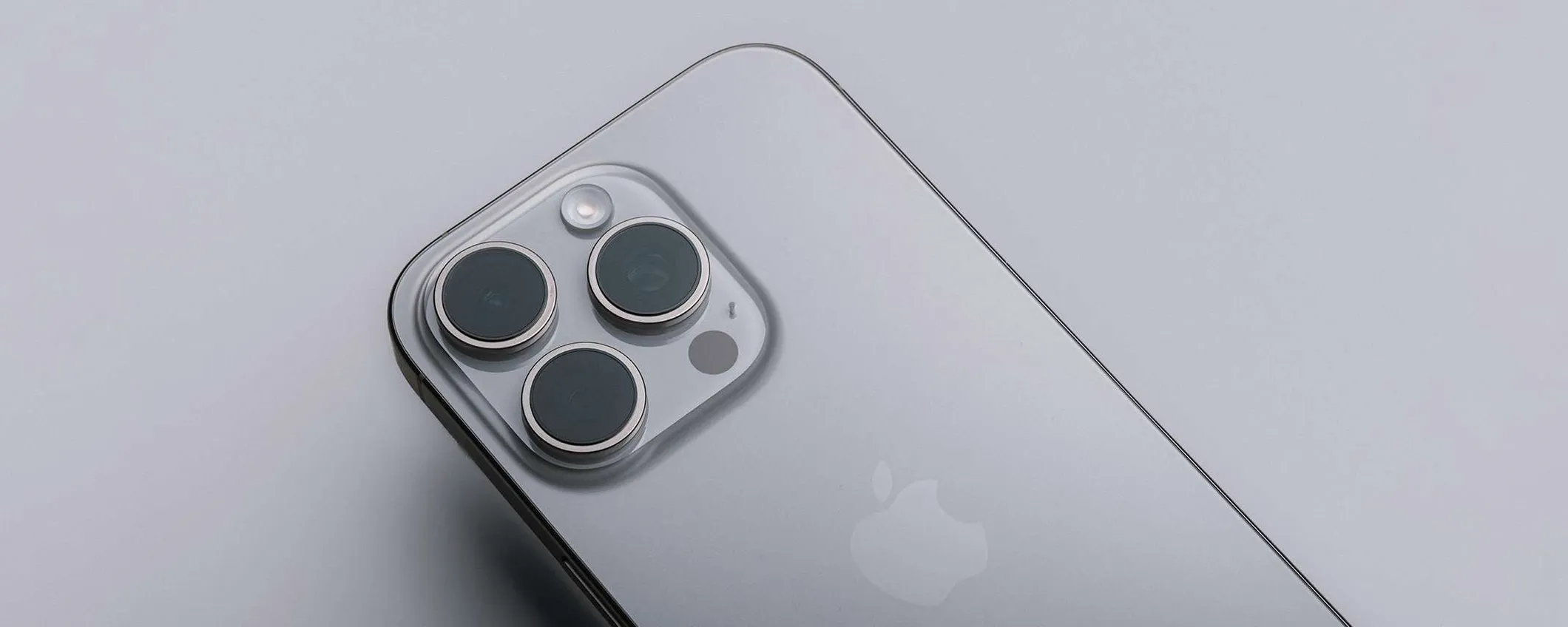 iPhone 17 Pro sfida Samsung: questa nuova funzione rivoluzionerà la fotocamera