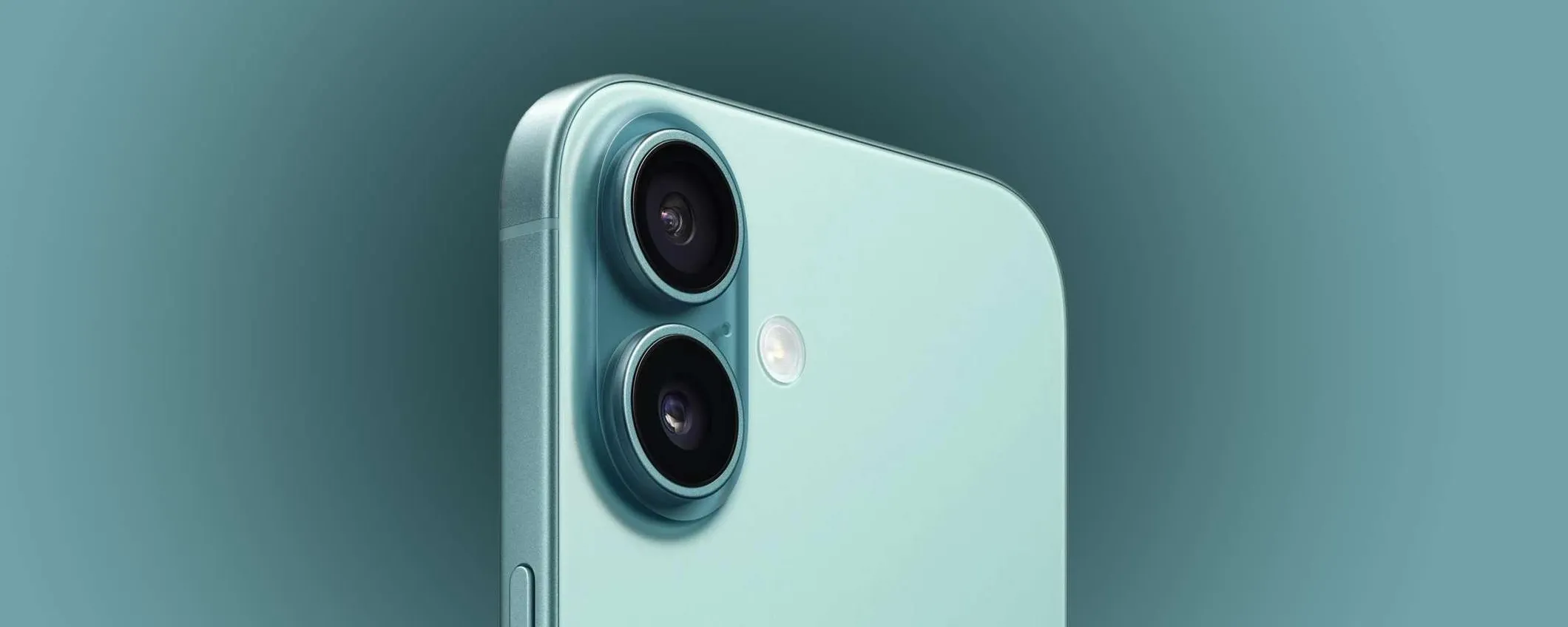 iPhone 16, sconto di oltre 360€ per la versione da 256GB (di colore verde)