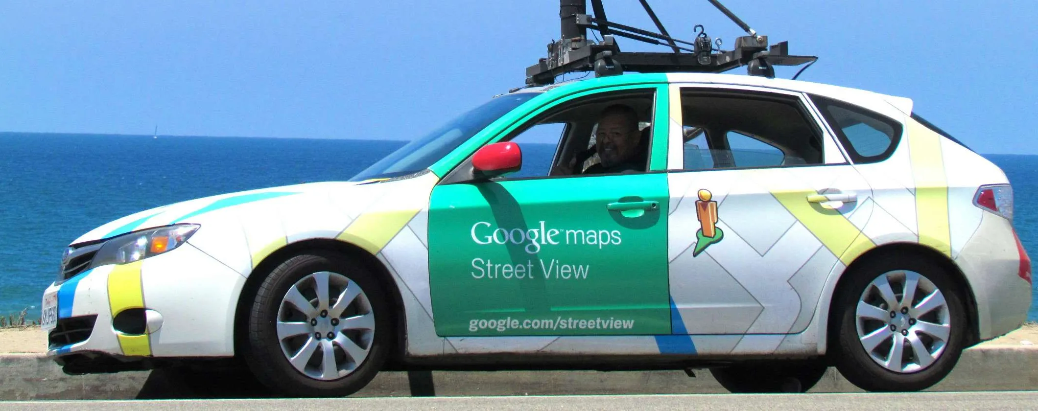 Nudo in giardino finisce su Street View: risarcimento da Google
